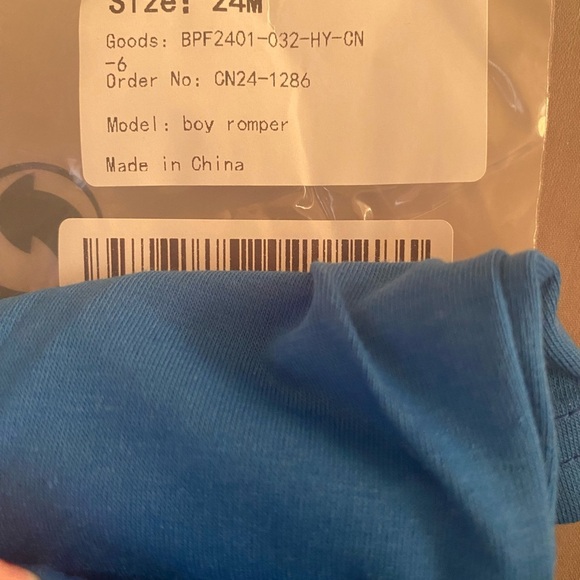 New Apple Romper - Picture 8 of 8